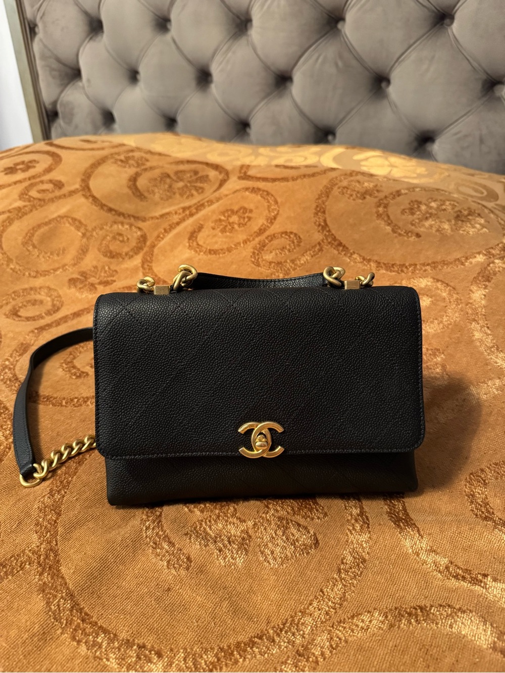 CHANEL Black Caviar Leather Shoulder Bag with Gold Hardware
